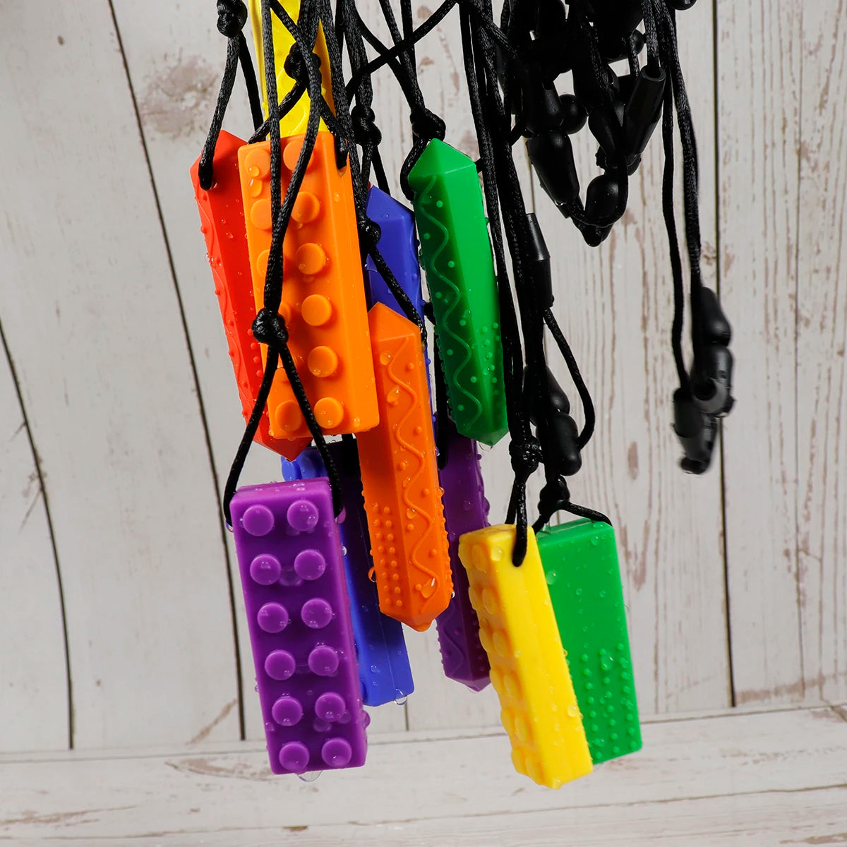 Sensory Chew Necklaces(2 Pack) for Kids with Teething, ADHD, Autism, Biting Needs, Oral Motor Chewy Teether, Chewlery Tool