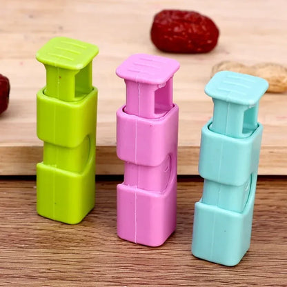 12/1Pcs Food Sealing Clips Reusable Bread Storage Bag Clip for Snack Wrap Bags Spring Clamp Kitchen Gadgets Sealing Clamps