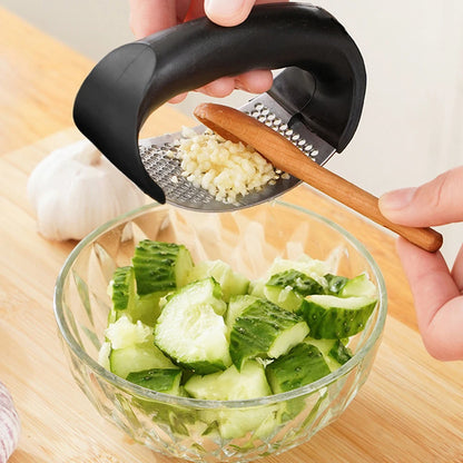 Stainless Steel Garlic Press Crusher Manual Garlic Mincer Chopping Garlic Tool Fruit Vegetable Tools Kitchen Gadget Accessories