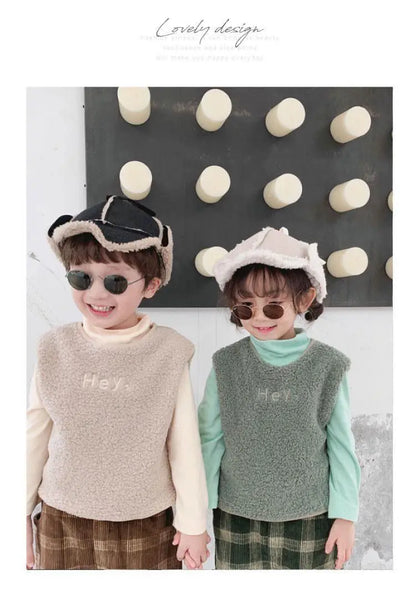 Children's Vest for Autumn and Winter, Outer Wear for Boys and Girls, Fashionable Waistcoat with Plush Fleece Simple Style