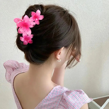 New Versatile Bright Oil French Retro Frangipani Hairpin Simple Fashionable Shark Clip Hair Accessories