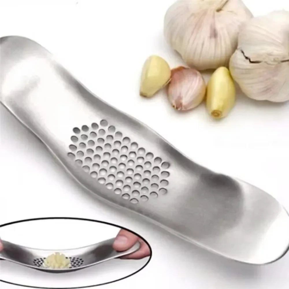 Kitchen Gadget Curved Garlic Press Stainless Steel Multi-function Manual Garlic Creative Cloves Kitchen Garlic Press Tool