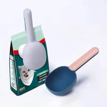 Dog Food Scoop Multifunctional Pet Feeding Spoon with Sealing Clip Grade Plastic Cat Food Dedicated Measuring Spoon