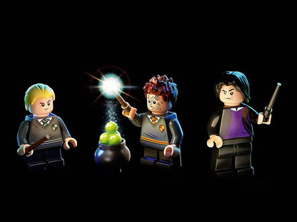 LEGO Harry Potter Hogwarts Moment: Potions Class 76383 Brick-Built Playset with Professor Snape’s (270 Pieces)