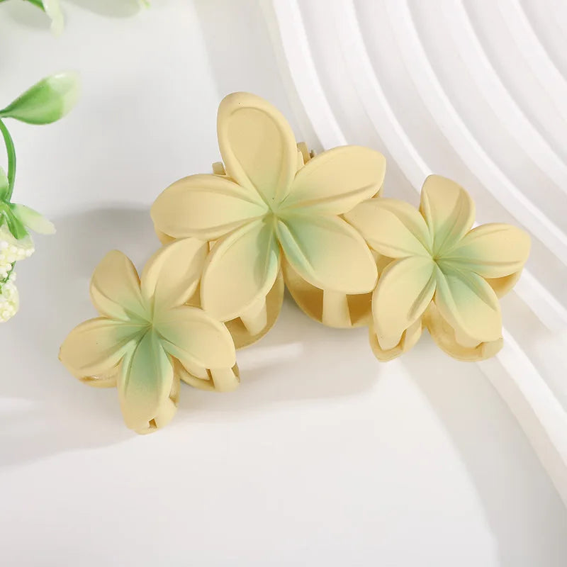 New Versatile Bright Oil French Retro Frangipani Hairpin Simple Fashionable Shark Clip Hair Accessories