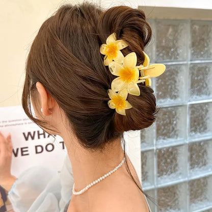 New Versatile Bright Oil French Retro Frangipani Hairpin Simple Fashionable Shark Clip Hair Accessories