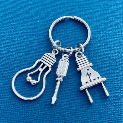 Light Bulb Screwdriver Engineer Repairman Keychain Handmade DIY KeyRing Man Accessories Jewelry Pendant Gift