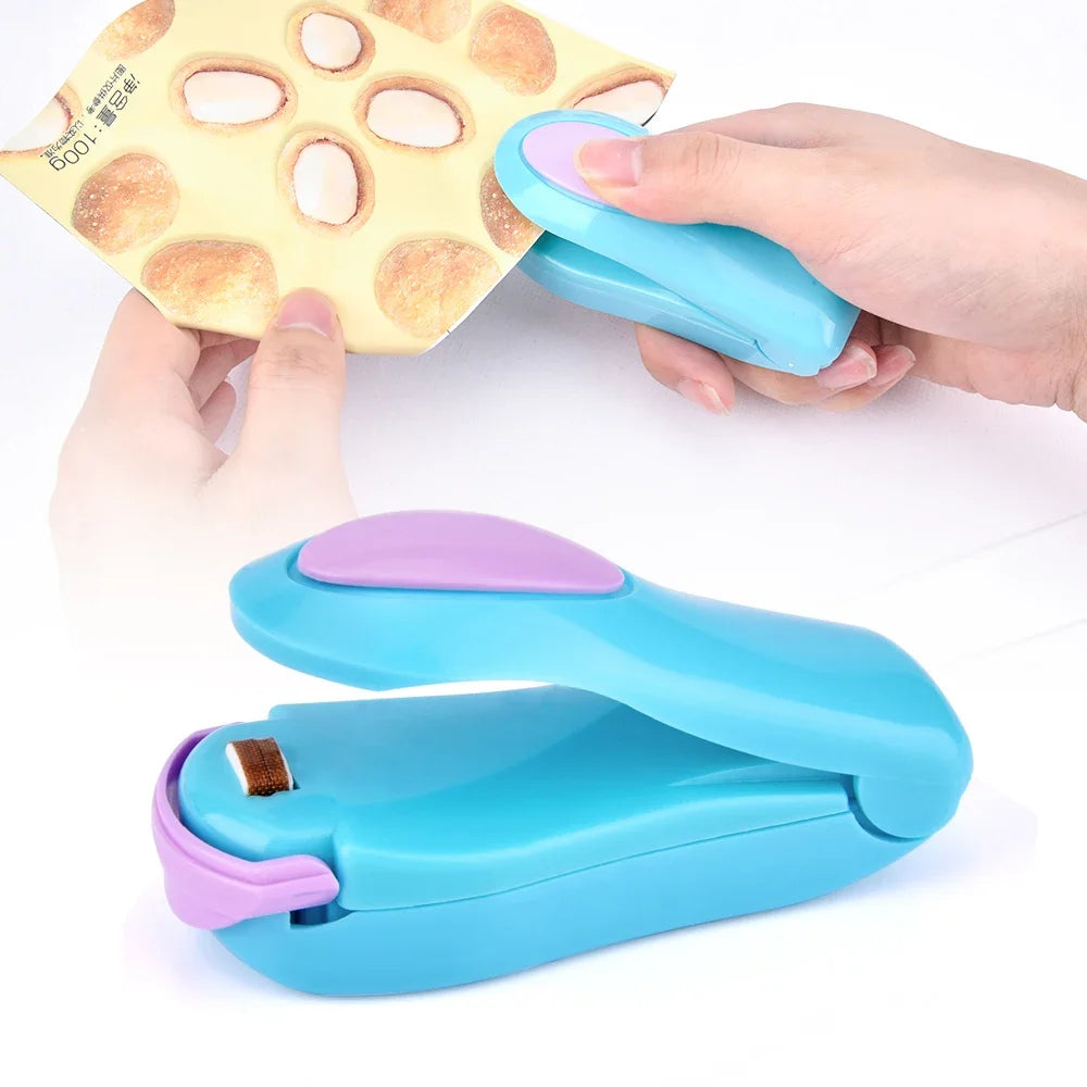 Kitchen Accessories Tools Mini Portable Food Clip Heat Sealing Machine Sealer Home Snack Bag Sealer Kitchen Utensils Gadget Item