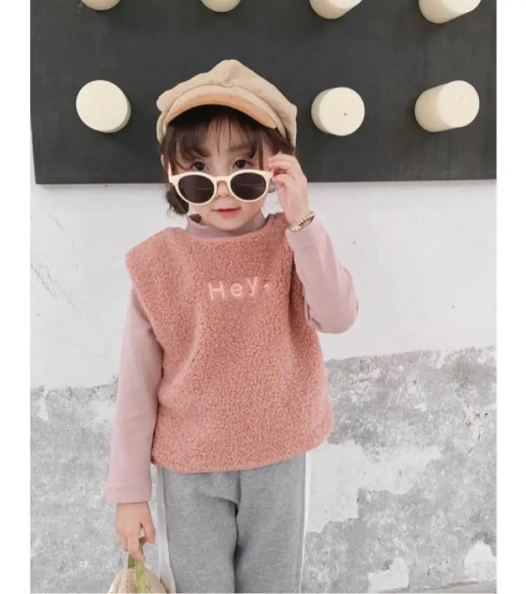 Children's Vest for Autumn and Winter, Outer Wear for Boys and Girls, Fashionable Waistcoat with Plush Fleece Simple Style