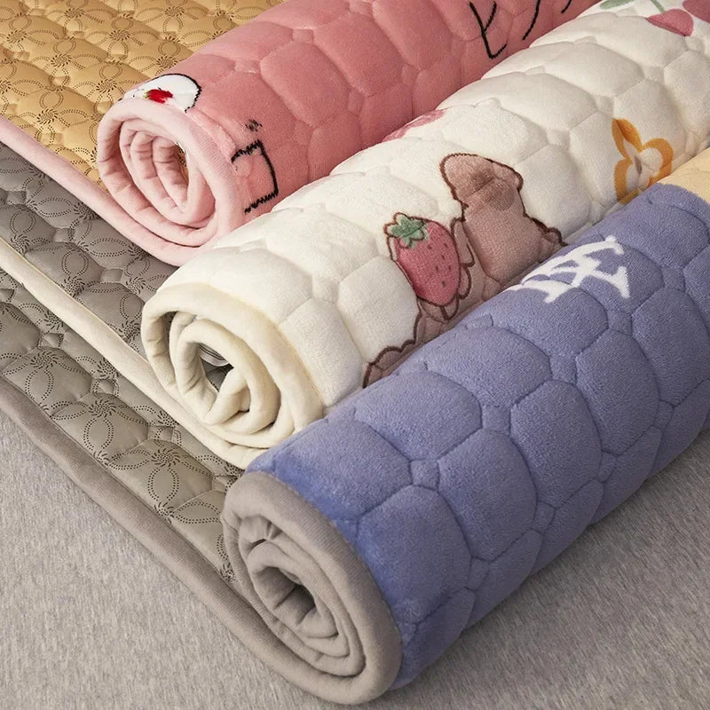 Winter Warm Mattress Toppers Home Textile Luxury Queen Size Bed Sheet Bed Cover Folding Thin Tatami Mat Mattress Protector Cover