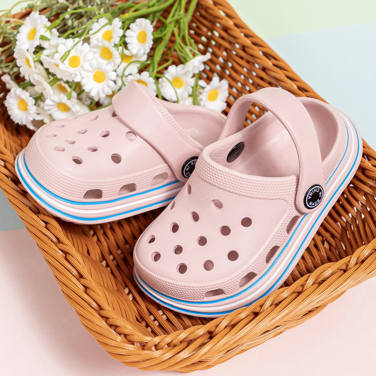 Children's Summer Classic Garden Shoes EVA Anti-slip Soft Bottom Kids Cave Shoes Solid Color Breathable Home Indoor Slippers