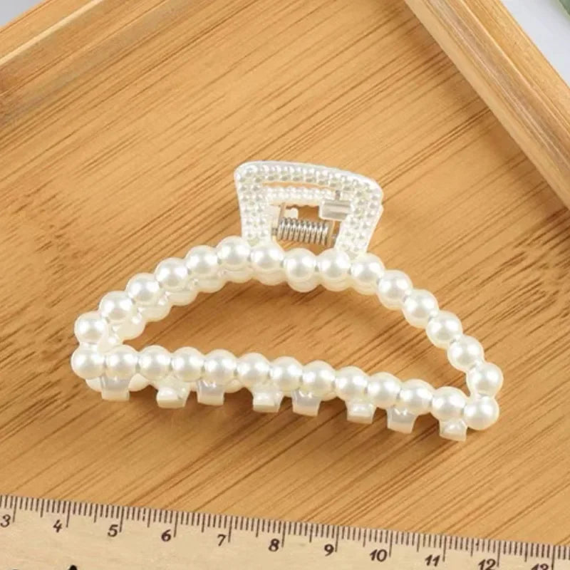 Elegant Pearls Beads Hairpin for Women Fashion Geometric Hair Claw Barrettes Headwear Horsetail Hair Clips Hair Crab Accessories