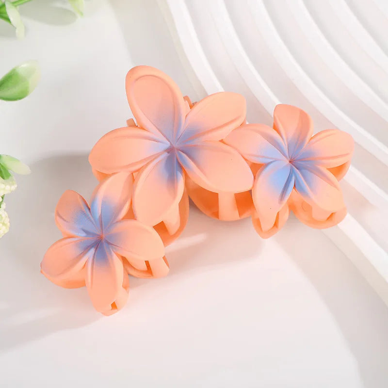 New Versatile Bright Oil French Retro Frangipani Hairpin Simple Fashionable Shark Clip Hair Accessories